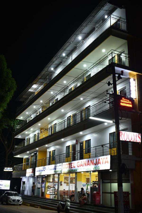 Hotel Gananjaya Gokarna  Luaran gambar